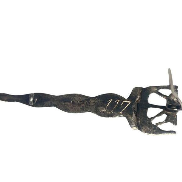 Antique Silver Signed Kilt Pin Weave Design with Pirate Ship - Picture 6 of 8